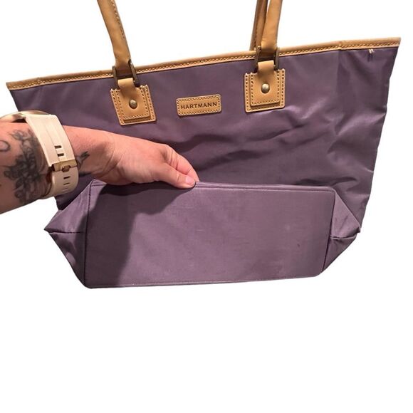 Purple and tan full top zip lined Hartmann tote with interior pockets - Picture 8 of 8
